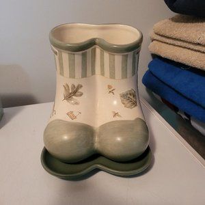 Pfaltzgraff Rain Boots Planter